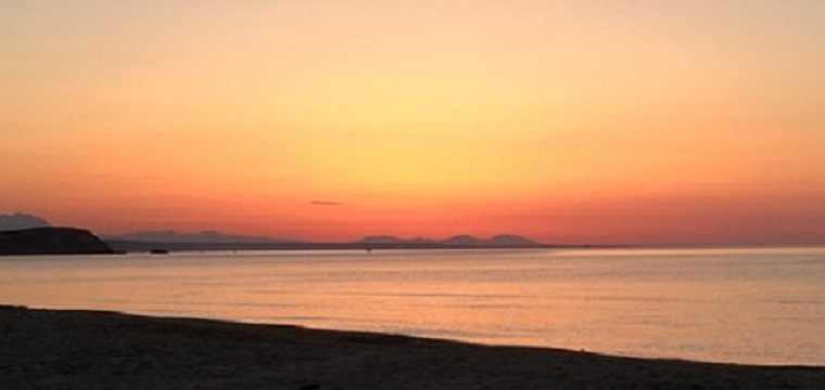 La excursión en la Reserva Punta Aderci al atardecer